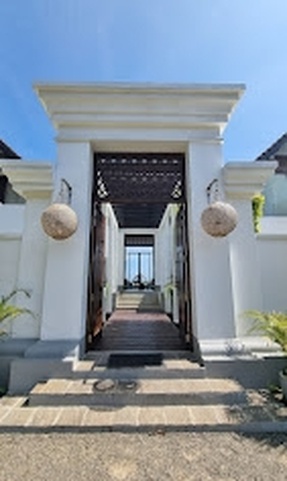 Ubuntu Beach Villas By Reveal